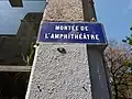 Plaque de rue, en avril 2019.