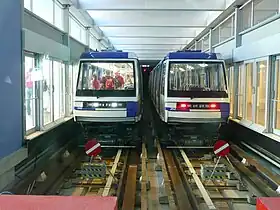 Rames nos&nbsp;243 et 252 au terminus d'Ouchy.