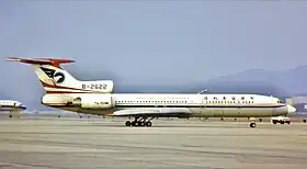 B-2622, le Tupolev Tu-154 de China Southwest Airlines impliqué dans l'accident, ici photographié en octobre 1994.