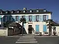 La mairie.