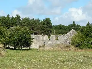 Ruines du manoir de Kersalio (XVe et XVIIIe&nbsp;siècles).