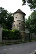 Tour penchée.