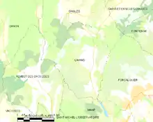 Carte élémentaire montrant les limites de la commune, les communes voisines, les zones de végétation et les routes