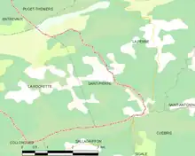  Carte élémentaire montrant les limites de la commune, les communes voisines, les zones de végétation et les routes