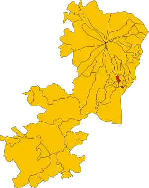 Carte de la Province de Catane situé à l'Est de la Sicile, le rouge situe la commune de Tremestieri Etneo