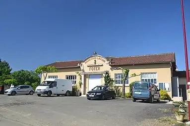 Le foyer rural.