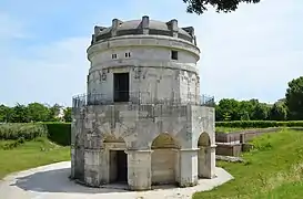Coupole du mausolée de Théodoric, de Ravenne en Italie (Ier&nbsp;siècle).