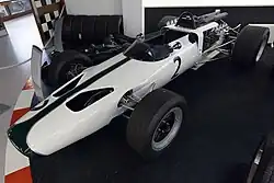 McLaren M2B