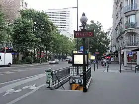 Édicule d'accès.