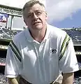 L'entraîneur Mike Sherman (2008–2011), vainqueur du Texas Bowl 2011.