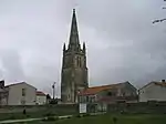 L'église Saint-Pierre.