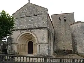 Image illustrative de l’article Église Saint-Vincent de Montguyon
