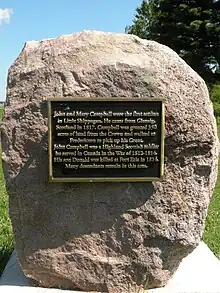 Monument à John et Mary Campbell.