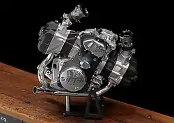 Flat-twin Midual monté transversalement, incliné de 25°, de 1 000 cm3 (2013).