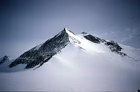 Vue du mont Hope depuis l'est.