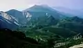 Vue des monts de la péninsule de Shiretoko depuis le mont Iō.