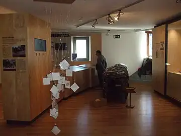 Quatrième étage.