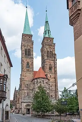 Mur Nord de l'église Saint-Sébald.