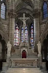 Maître-autel.
