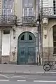 Porte d'entrée place de la Petite-Hollande