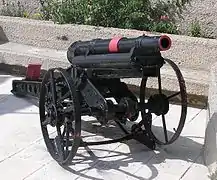 Canon de 65&nbsp;mm Schneider-Ducrest (Beyt ha-Totchan Museum, Zikhron Yaakov).