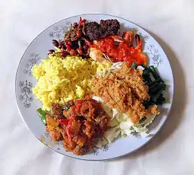 Image illustrative de l’article Nasi kuning
