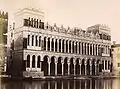 Le Fontego dei Turchi en 1870 après sa restauration.