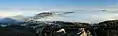 Paysage de la Rhön vu depuis le Milseburg avec une couche d'inversion.