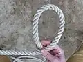 faire une boucle avec le courant passant au-dessus du dormant