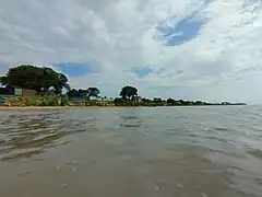 Une rive du lac.