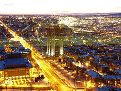 Boulevard René-Lévesque et la tour 150 René-Lévesque Est