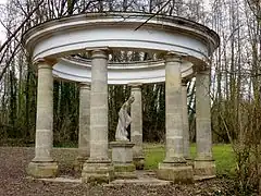 Temple d'Amour dans le parc.