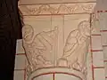 Un des chapiteaux de l'église.