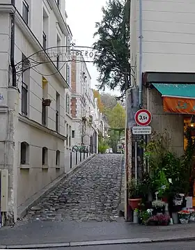 No 35entrée de la villa Riberolle.