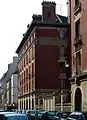 Rue des Minimes au niveau de la caserne de gendarmerie.