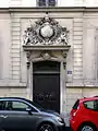 Porte du no&nbsp;10.
