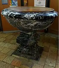 Cuve baptismale