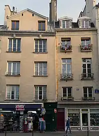 Nos&nbsp;23 et 25.