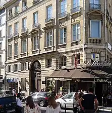 Façades.