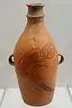 Bouteille à deux anses. Terre cuite peinte: salamandre. H 38,4&nbsp;cm. Cult. Shilingxia, site : Xiping, Gansu. Musée prov. du Gansu, Lanzhou
