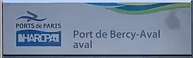 Voir la plaque.