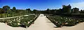 Les parterres de buis du jardin à la française.
