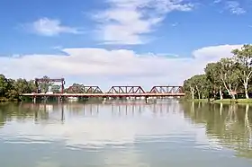 Le pont sur le fleuve Murray