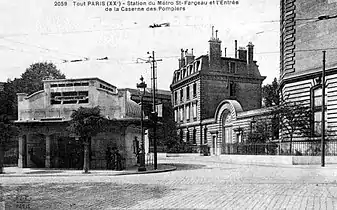 Entrée de la station vers 1920.