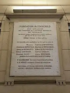 Plaque au no&nbsp;8.