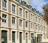 Aile sur cour