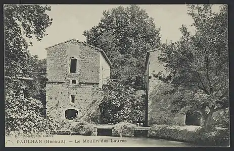 Le Moulin des Laures : carte postale de la 1e moitié du XXe&nbsp;siècle.