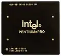 Pentium Pro noir à 200&nbsp;MHz avec 1&nbsp;Mio de mémoire cache L2