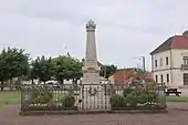 Monument aux morts.
