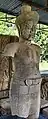Dvarapala. Style d'Angkor Vat, XIIe&nbsp;siècle. Trouvé au Prasat Hin Phimai